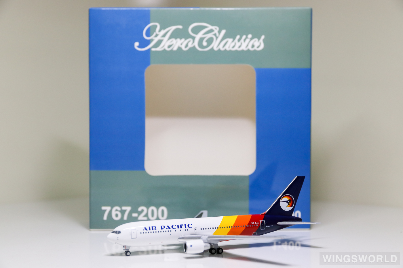 AeroClassics 1:400 AC419812 Air Pacific 斐济太平洋航空 Boeing 767-200 DQ-FJA