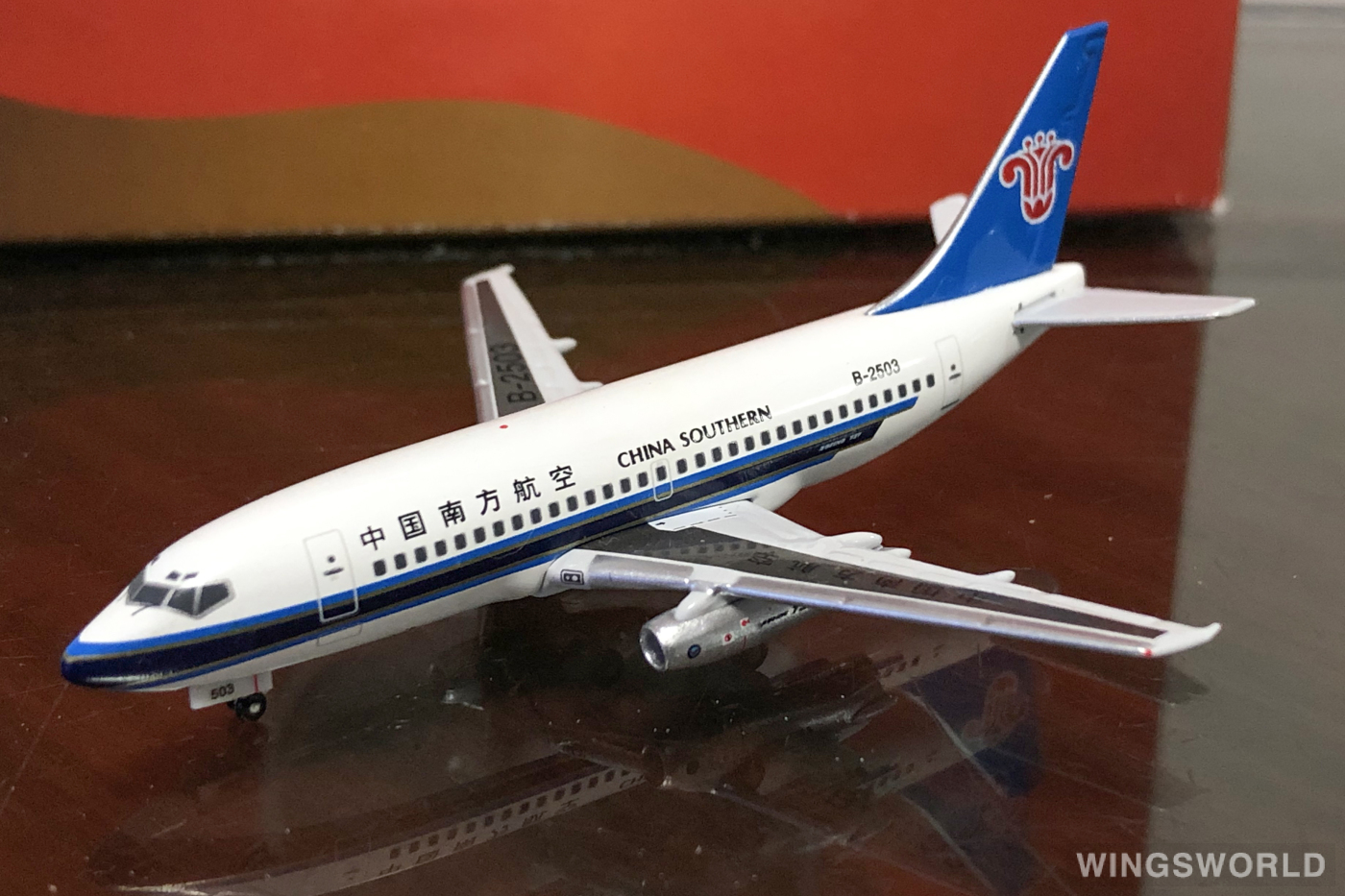 AeroClassics 1:400 AC18096 China Southern 中国南方航空 Boeing 737-200 B-2503