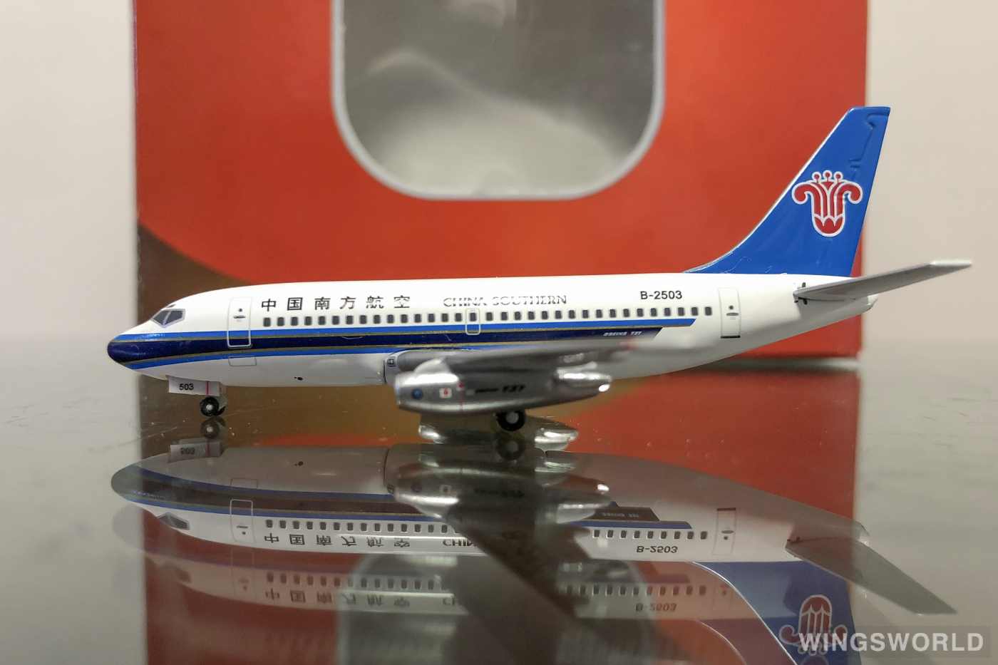 AeroClassics 1:400 AC18096 China Southern 中国南方航空 Boeing 737-200 B-2503