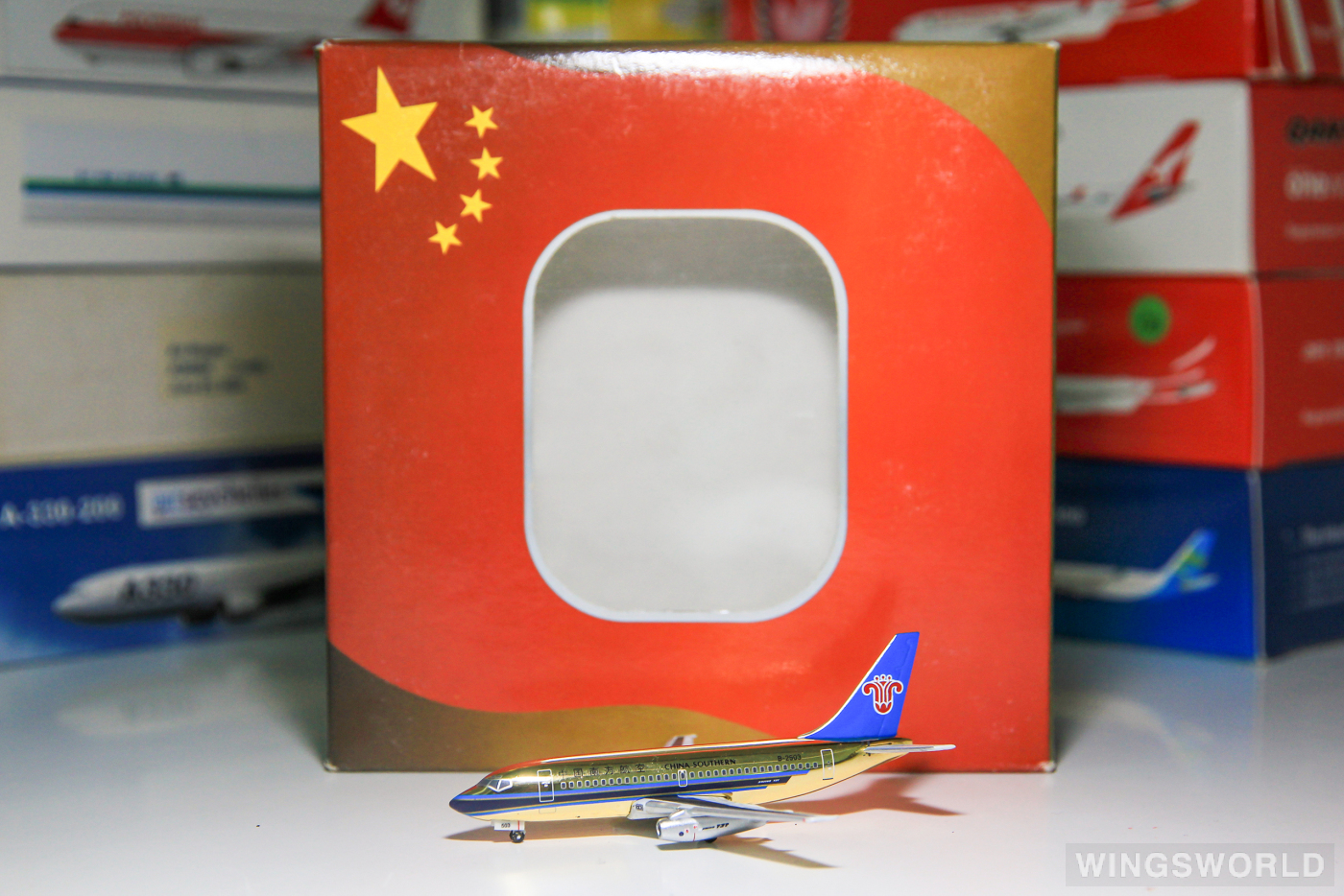 AeroClassics 1:400 AC18096 China Southern 中国南方航空 Boeing 737-200 B-2503