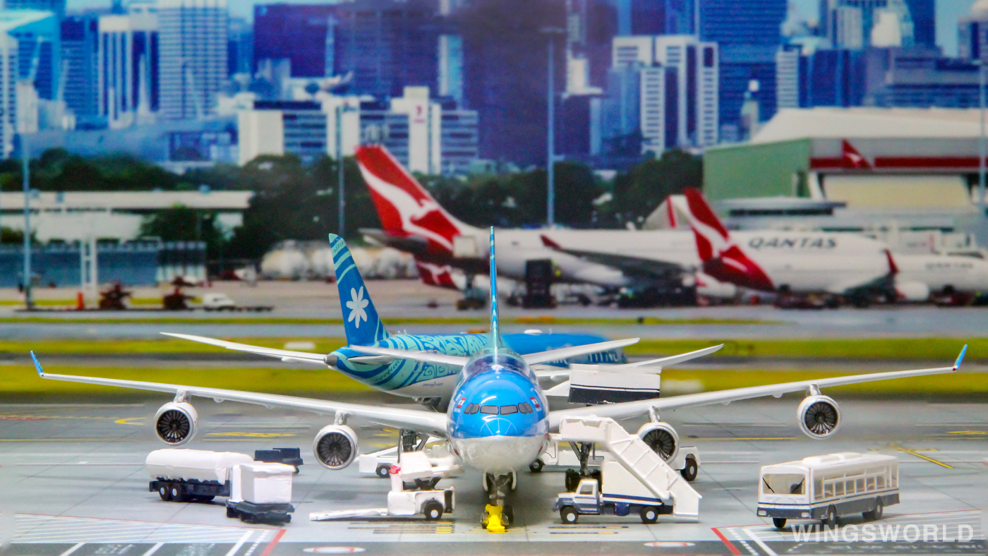 Phoenix 1:400 PH11219 Air Tahiti Nui 大溪地航空 Airbus A340-300 F-OLOV