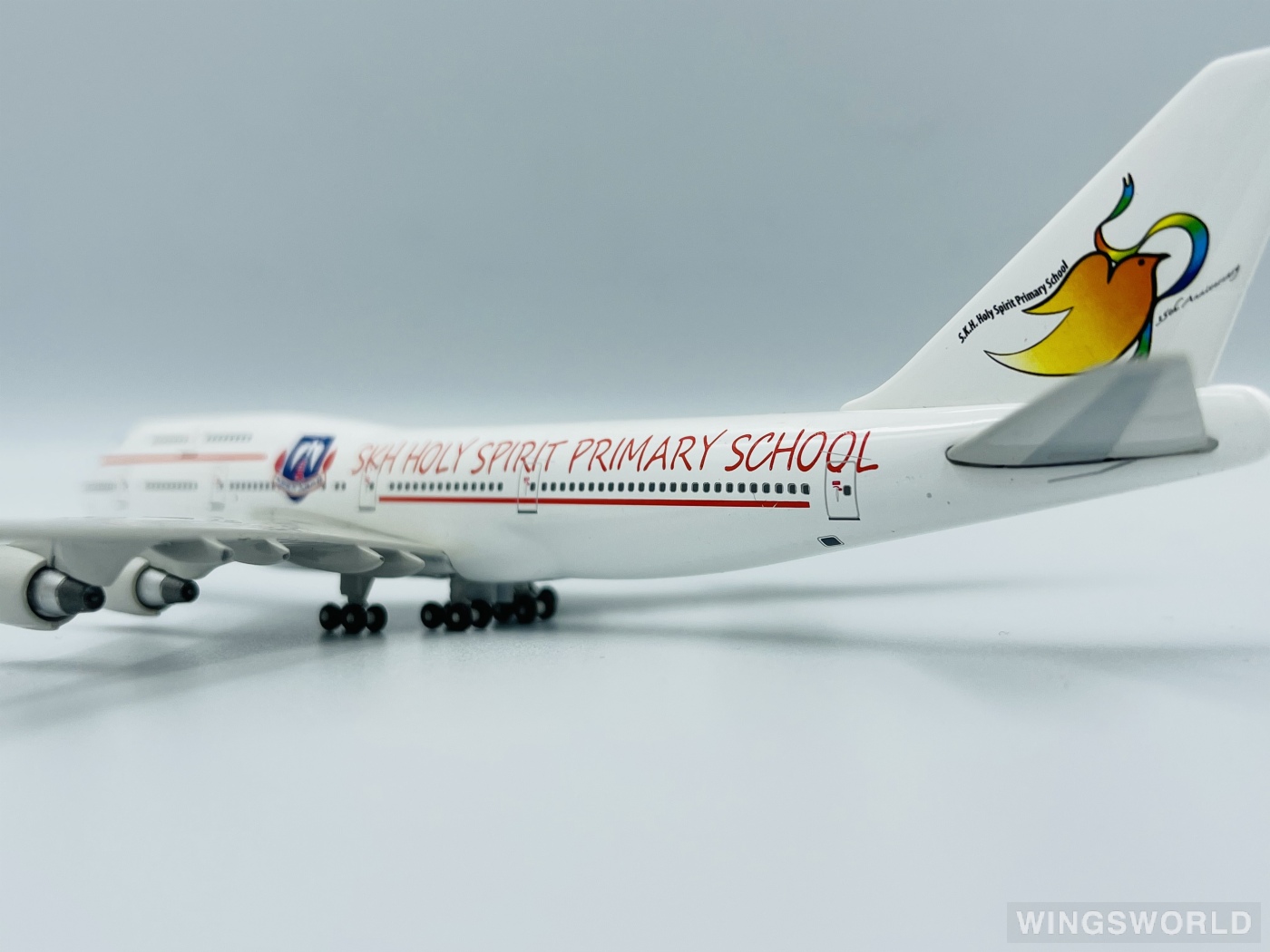 JC Wings 1:400 JC4889 SKH Holy Spirit Primary School 圣灵小学 Boeing 747-400 