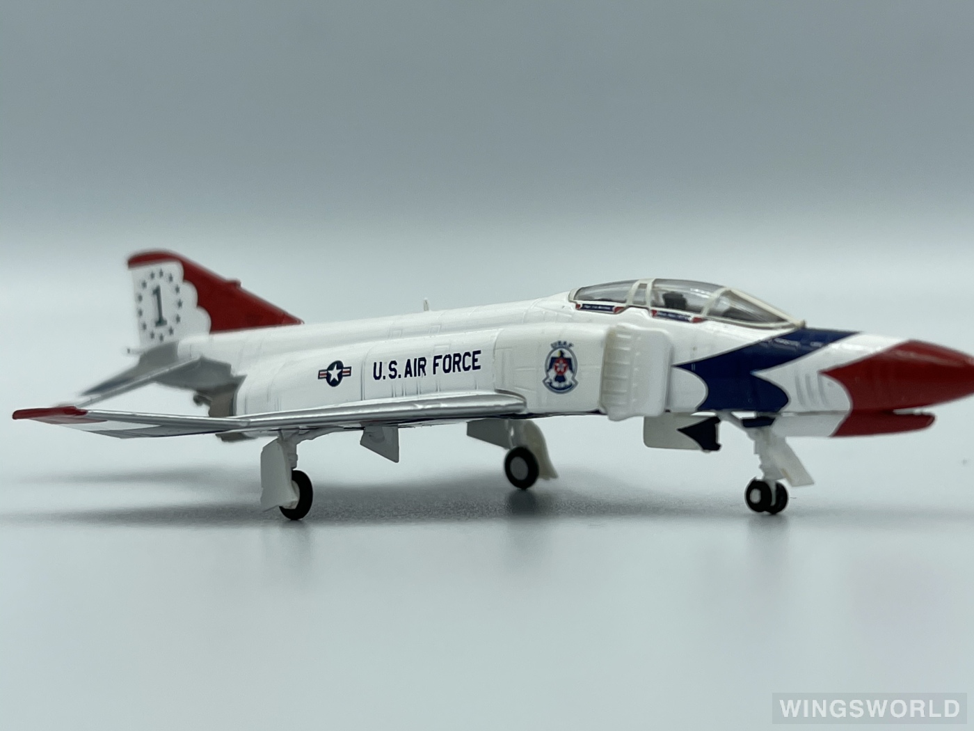 Hogan 1:200 HG60005 USAF 美国空军 McDonnell Douglas F-4 1