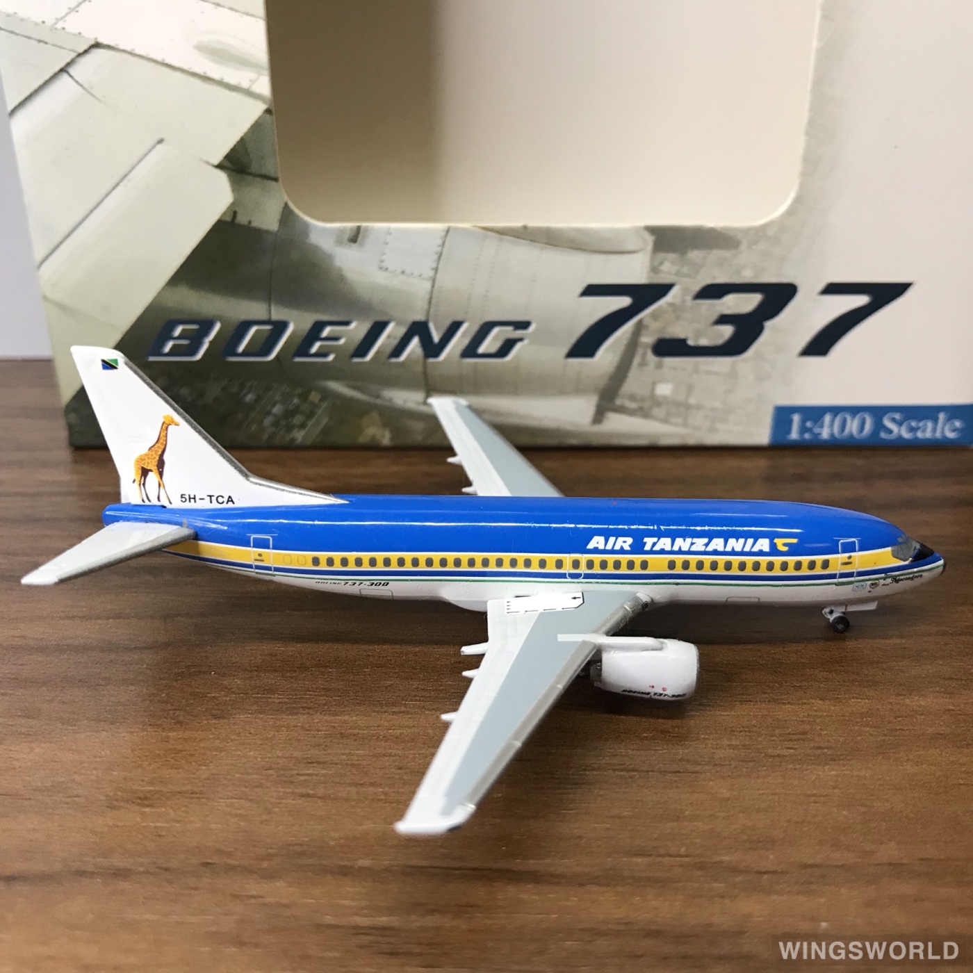 AeroClassics 1:400 AC5HTCA Air Tanzania 坦桑尼亚航空 Boeing 737-300 5H-TCA