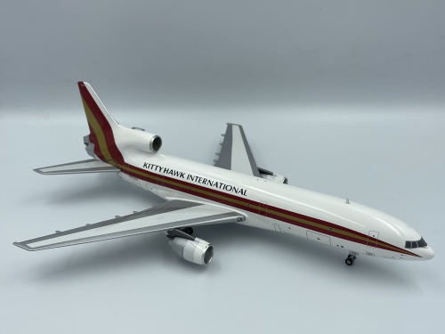 Kitty Hawk International Lockheed L-1011 TriStar N104CK  IF10110513 Inflight200 1:200