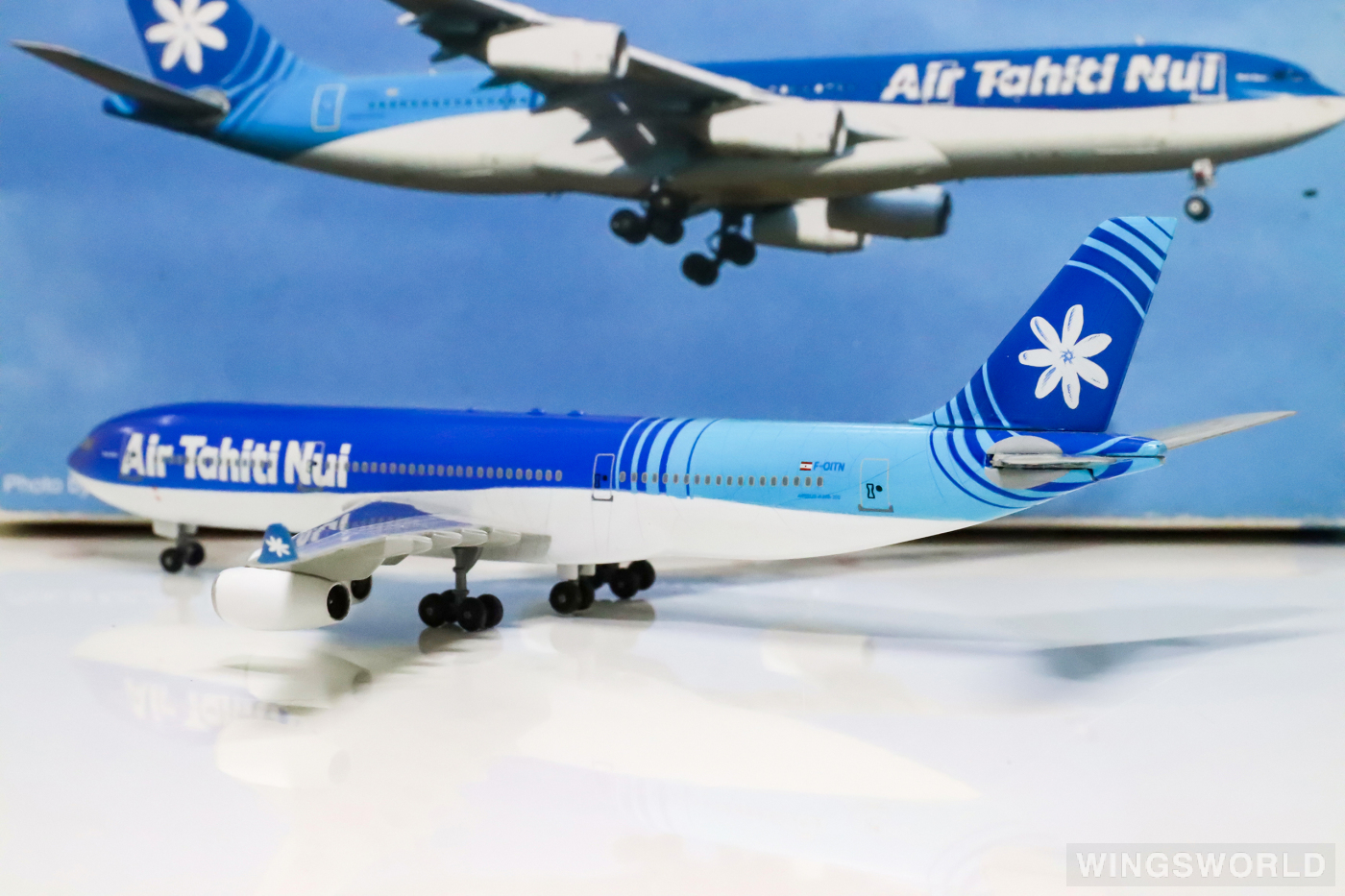 航空機・ヘリコプター Air Tahiti Nui A340-200 herpa 1/500 Air Tahiti Nui A340-200 herpa 1/500 - メルカリ