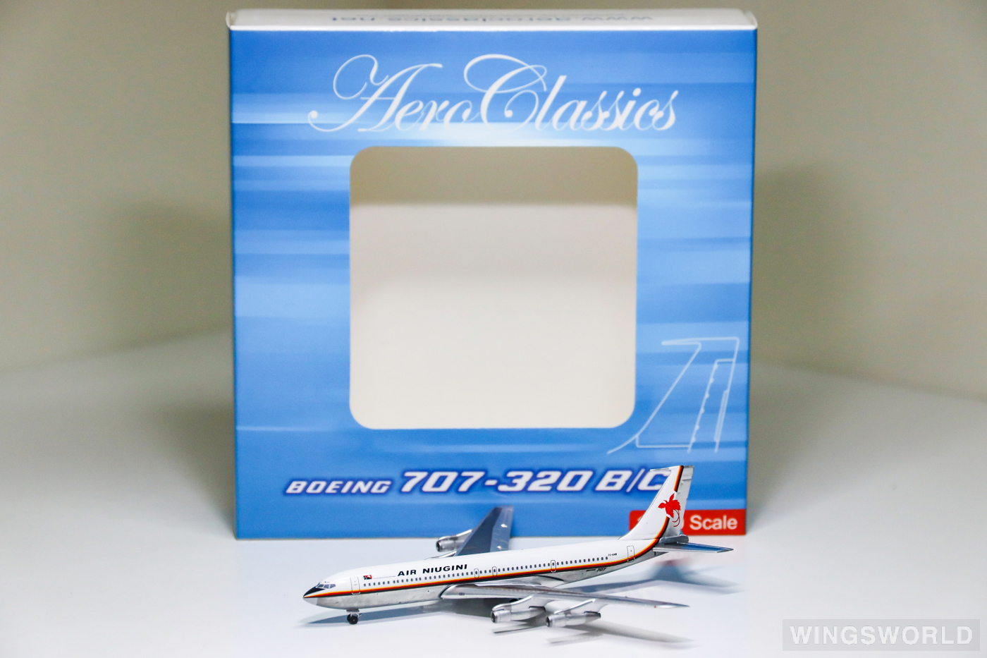 AeroClassics 1:400 AC419853 Air Niugini 新几内亚航空 Boeing 707-300 P2-ANB