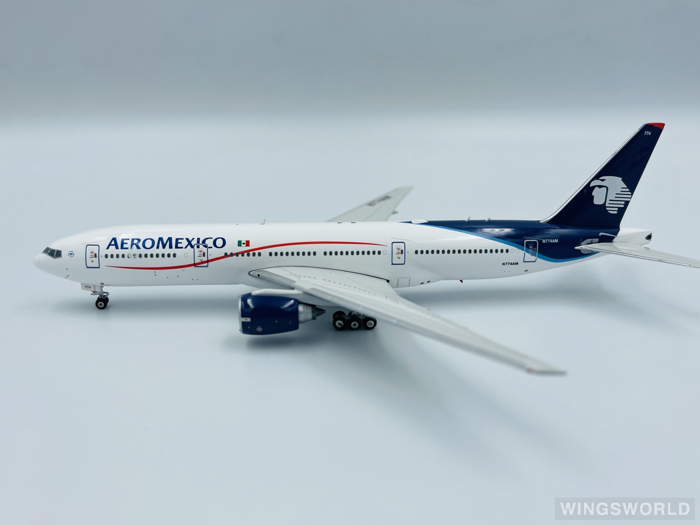 Phoenix 1:400 PH11354 Aeroméxico 墨西哥国际航空 Boeing 777-200 N774AM
