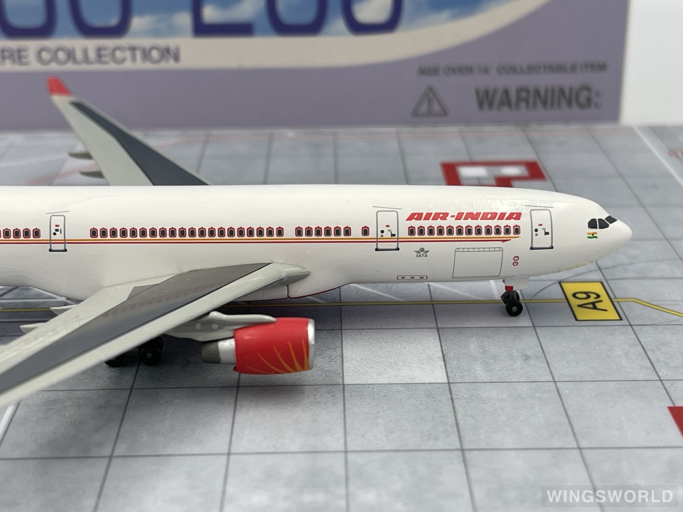 Dragon Models 1:400 56003 Air India 印度航空 Airbus A330-200 SE-RBF
