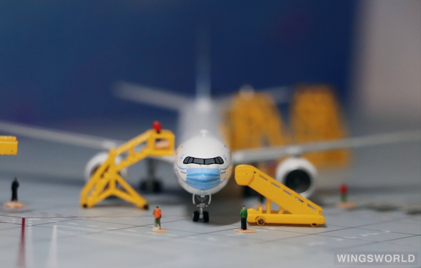 Phoenix 1:400 PH11651 Garuda Indonesia 印度尼西亚鹰航 Airbus A330-900neo PK-GHG