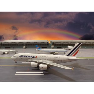Air France 法国航空 Airbus A380-800 F-HPJH 2007s colors. With rolling gears. PH10776 Phoenix 1:400