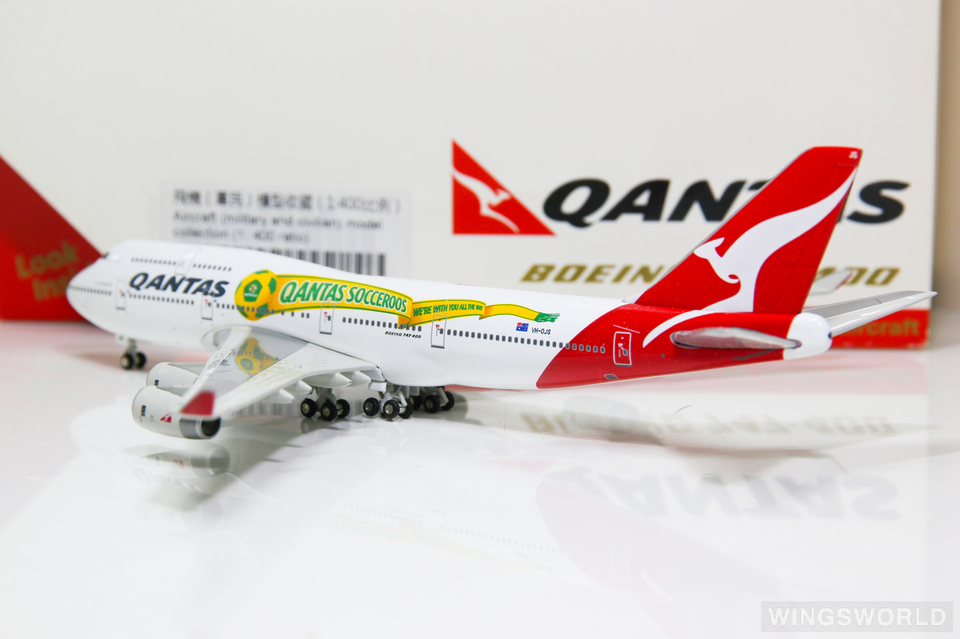Geminijets 1:400 GJQFA962 Qantas 澳洲航空 Boeing 747-400 VH-OJS