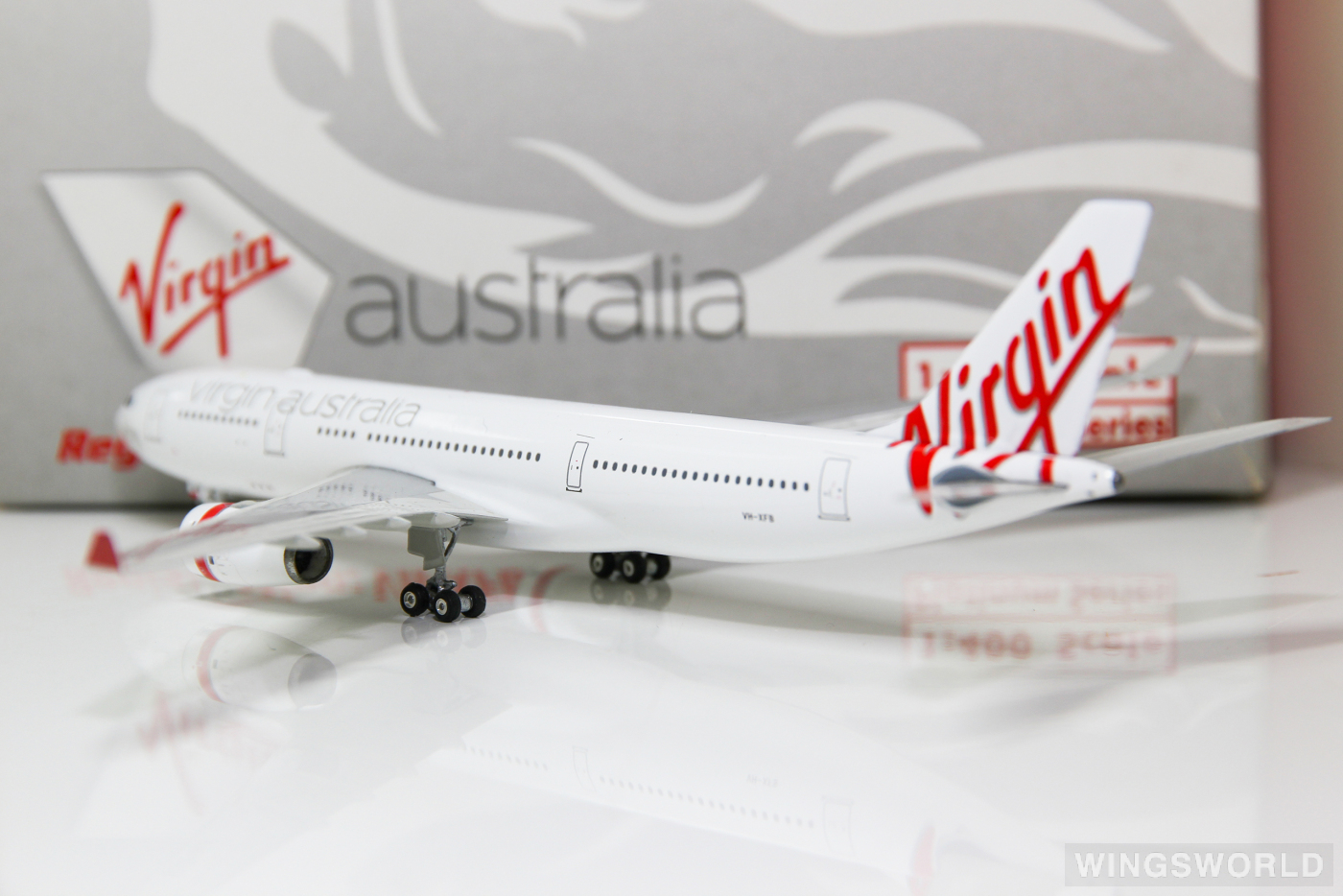 Phoenix 1:400 PH10507 Virgin Australia 维珍澳大利亚航空 Airbus A330-200 VH-XFB