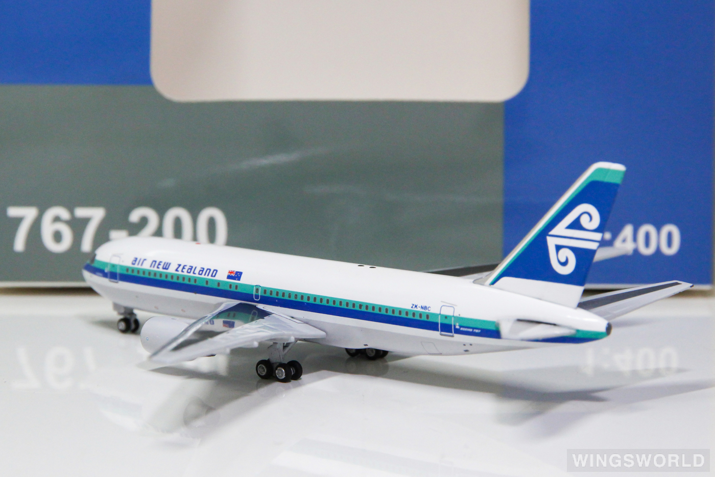 AeroClassics 1:400 AC419519B Air New Zealand 新西兰航空 Boeing 767-200 ZK-NBC
