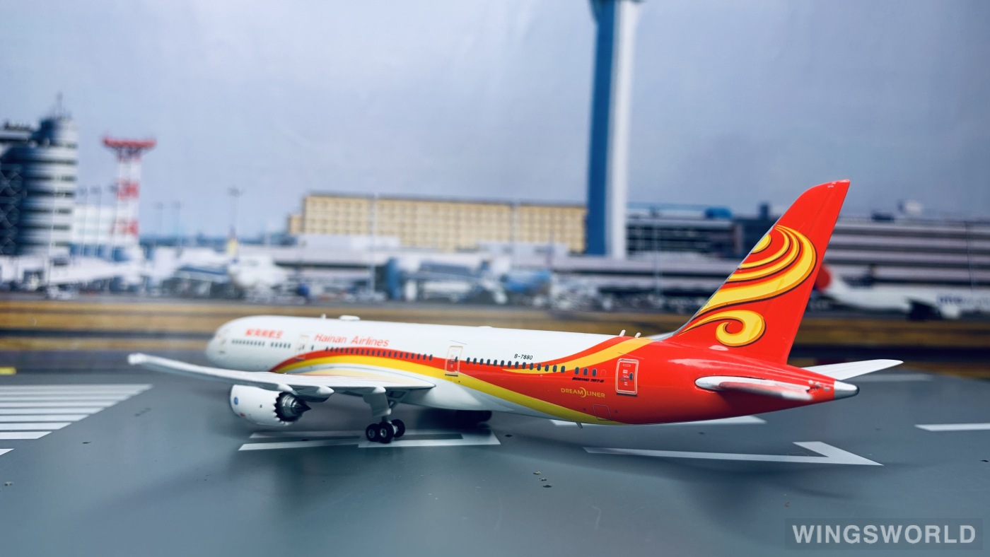 Phoenix 1:400 PH11269 Hainan Airlines 海南航空 Boeing 787-9 B-7880