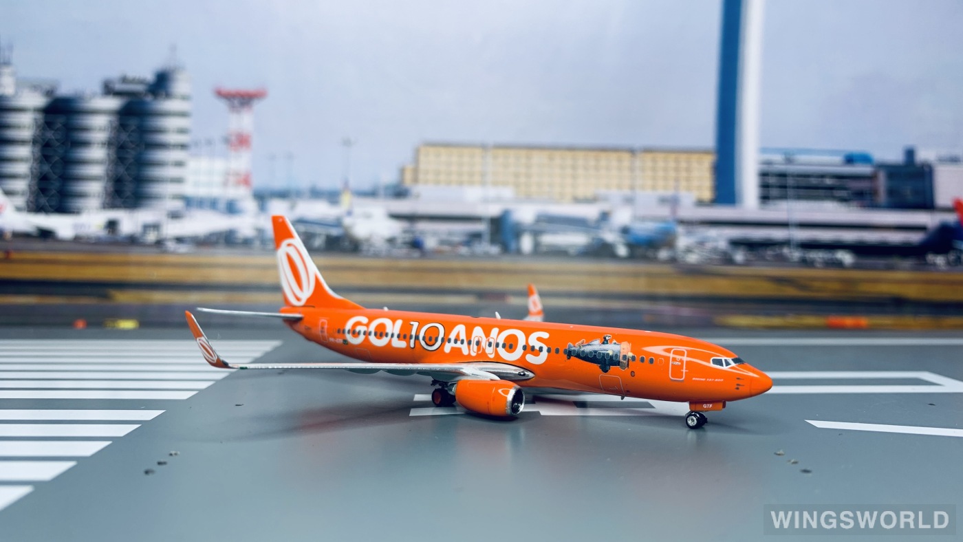 Phoenix 1:400 PH10822 GOL 高尔航空 Boeing 737-800 PR-GTF