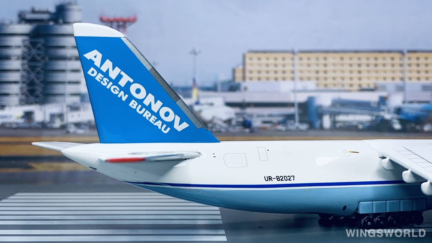 Geminijets 1:400 GJADB581 Antonov 安东诺夫 Antonov An-124 UR-82027
