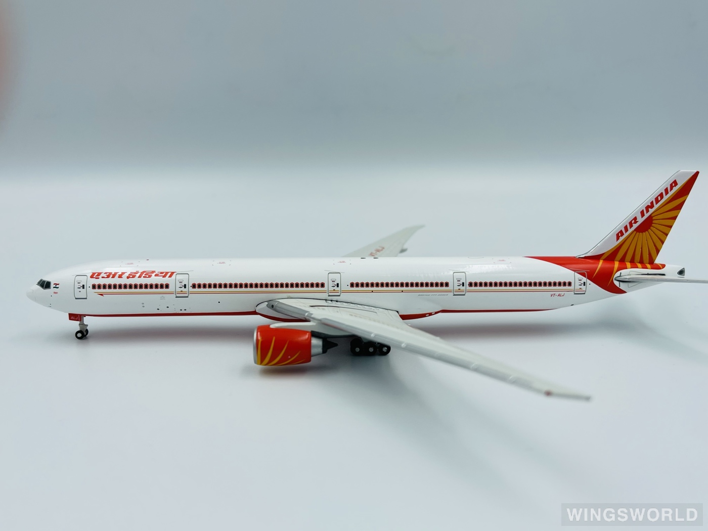 Geminijets 1:400 GJAIC845 Air India 印度航空 Boeing 777-300ER VT-ALJ