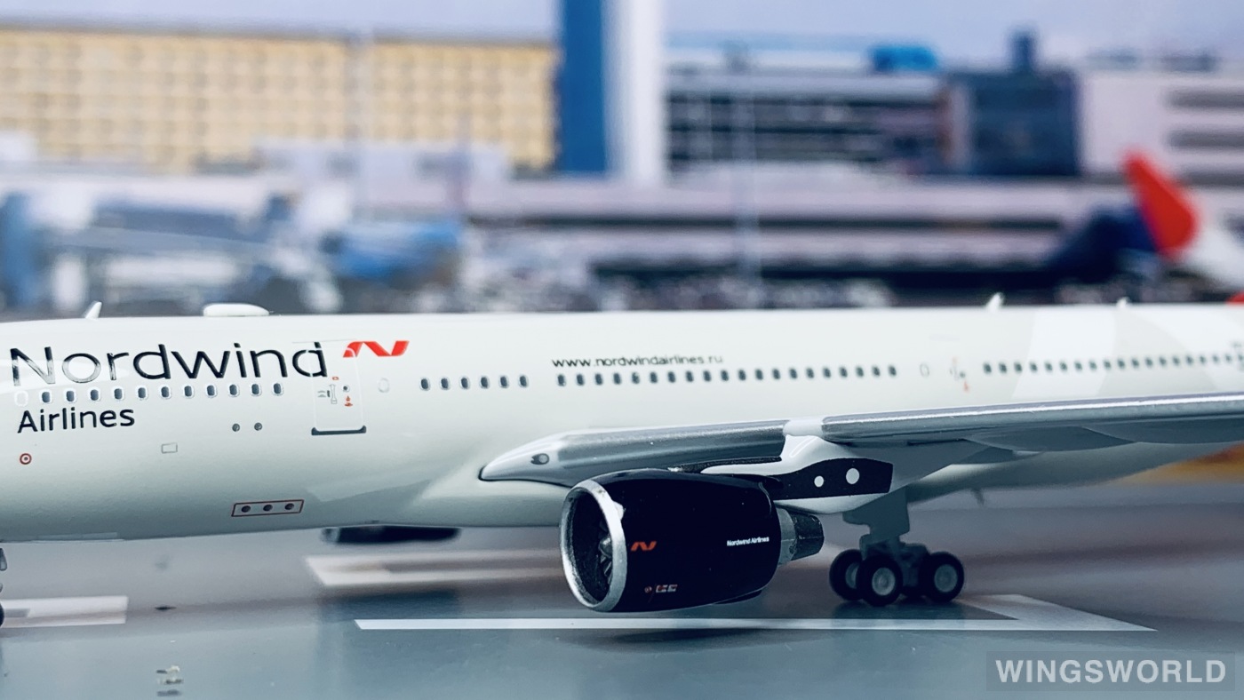 Pandamodel 1:400 202025 Nordwind Airlines 北风航空 Airbus A330-200 VP-BUA
