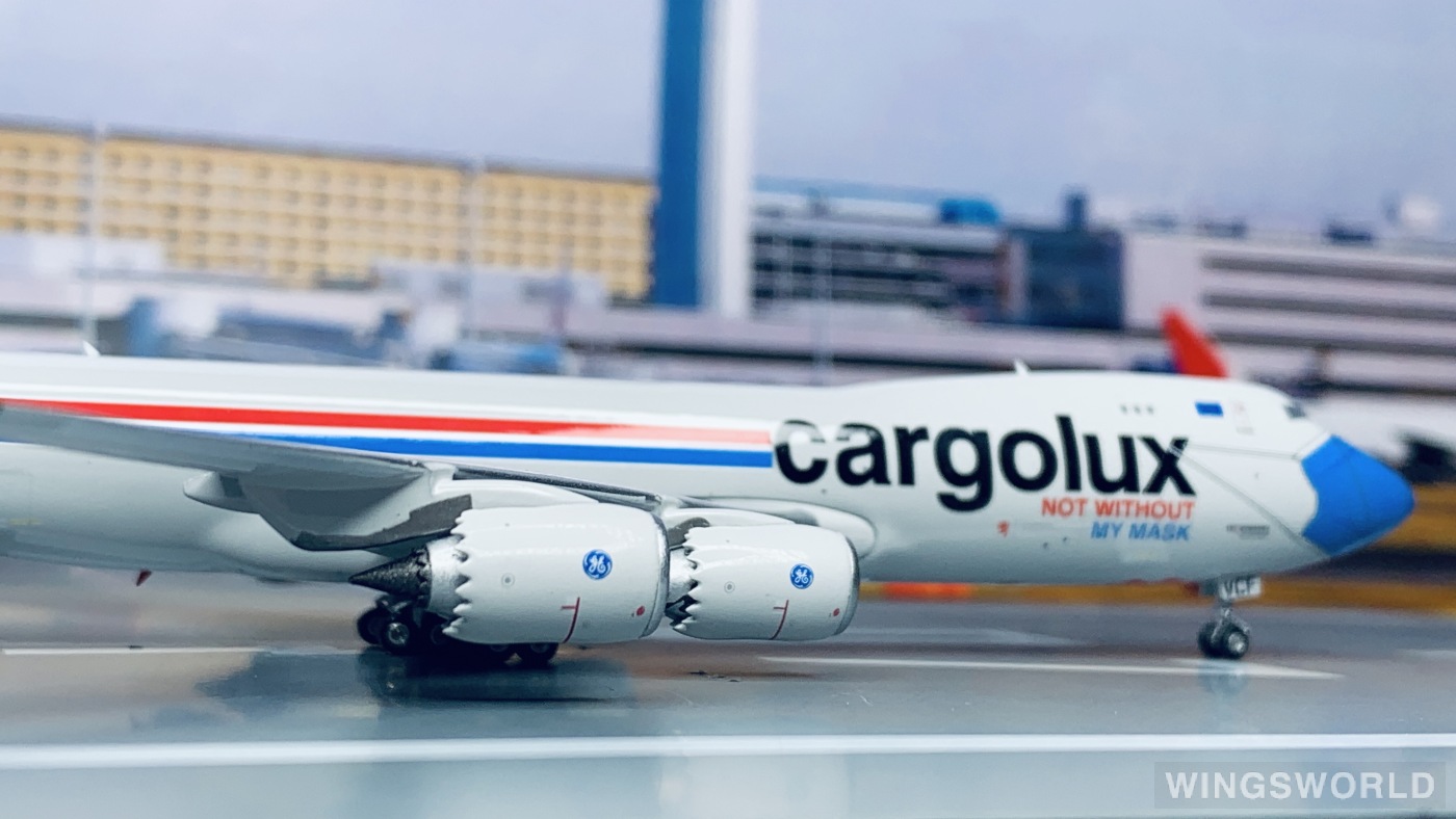 Phoenix 1:400 PH11638 Cargolux 卢森堡货运航空 Boeing 747-8F LX-VCF