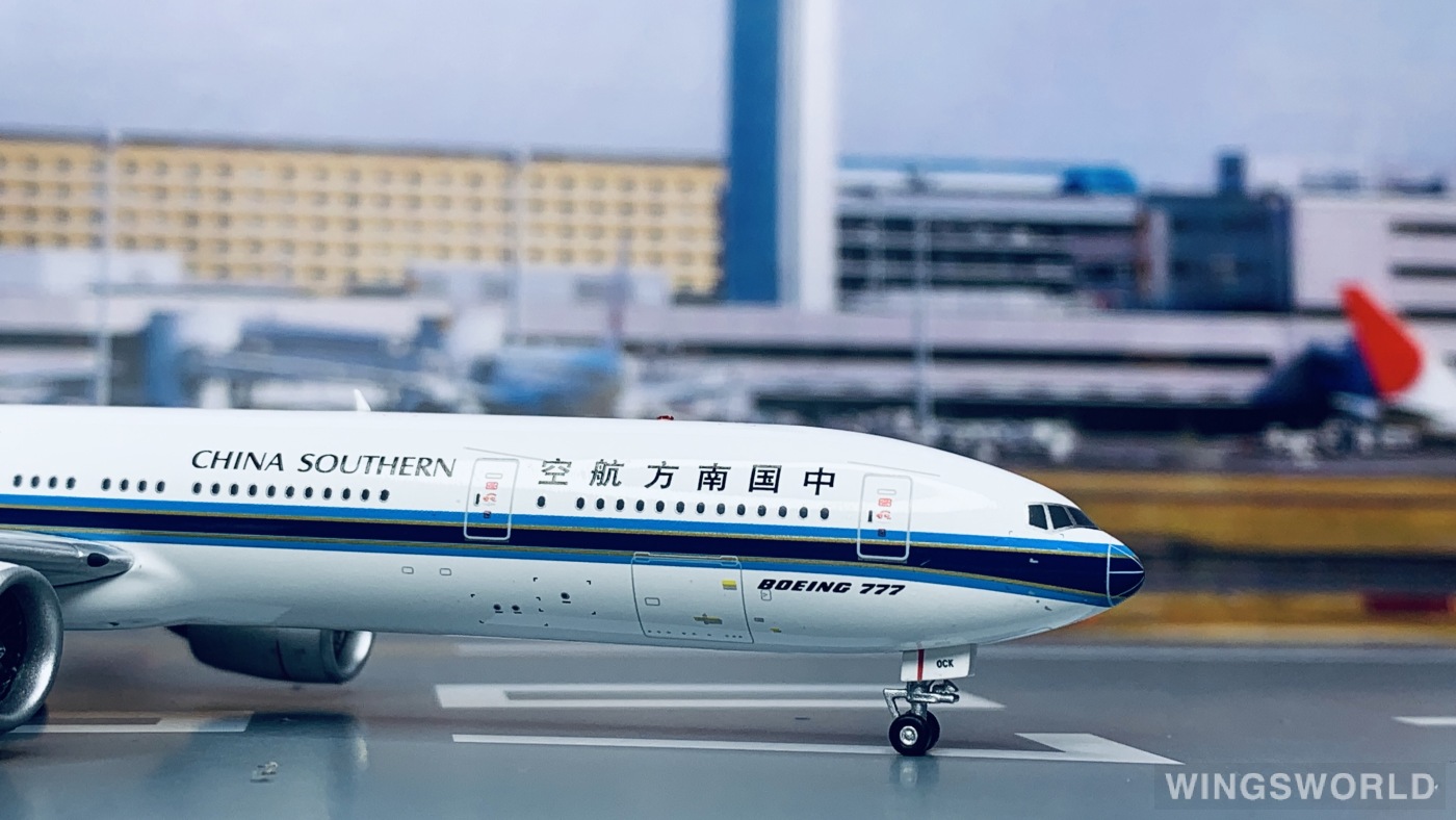 Aviation400 1:400 AV4083 China Southern 中国南方航空 Boeing 777-300ER B-20CK