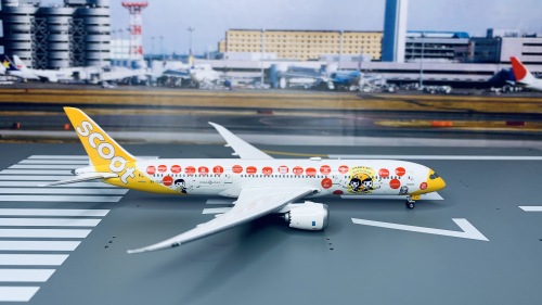 PH11161 Scoot 酷航Boeing 787-9 9V-OJE 新加坡建国50年彩绘