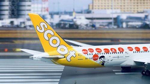 Phoenix B787-9 Scoot 50周年記念 1/400 Phoenix B787-9 Scoot 50周年記念 1/400 Phoenix B787-9 Scoot