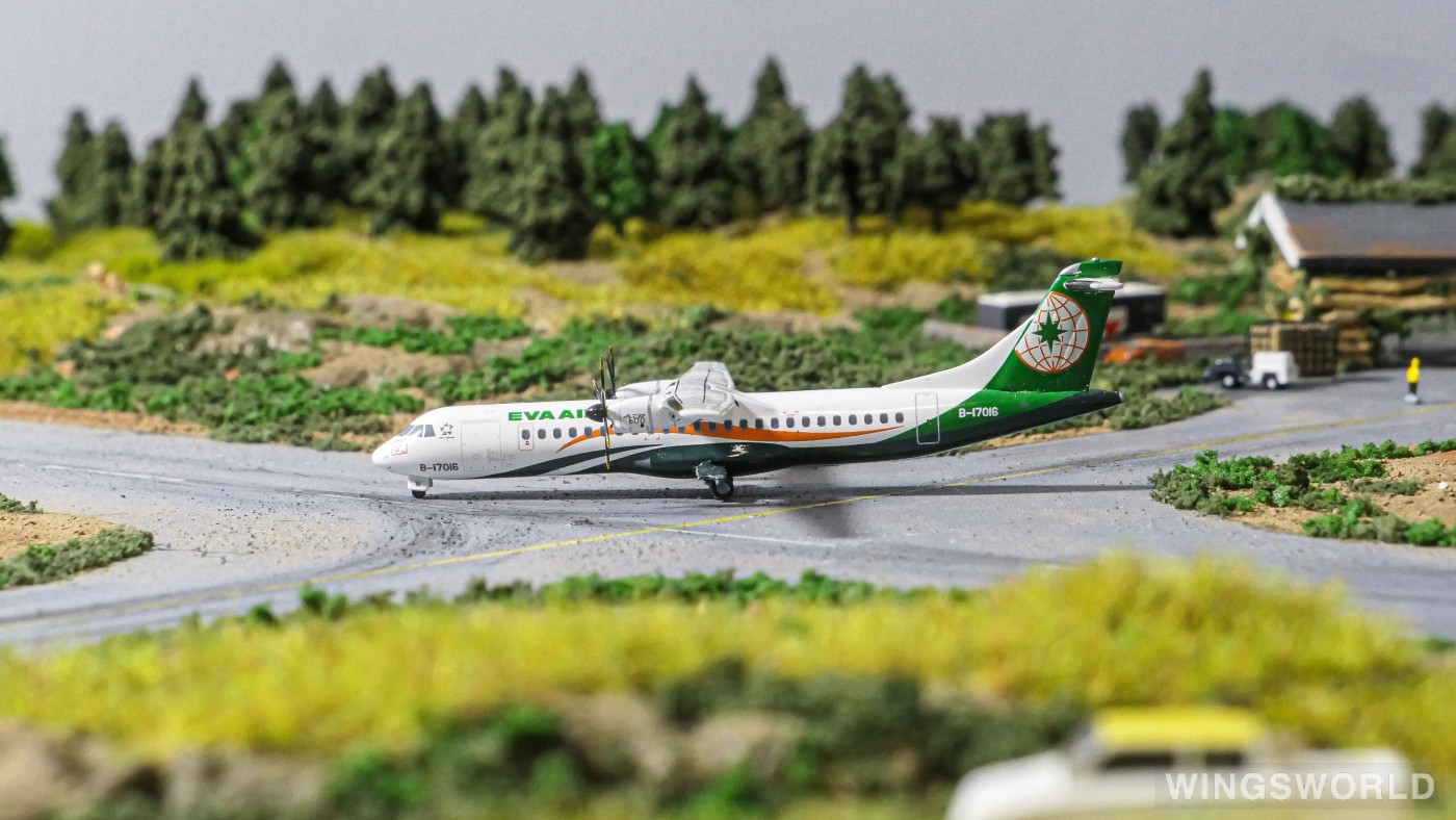 JC Wings 1:400 LH4016 EVA Air 长荣航空 ATR 72 B-17016