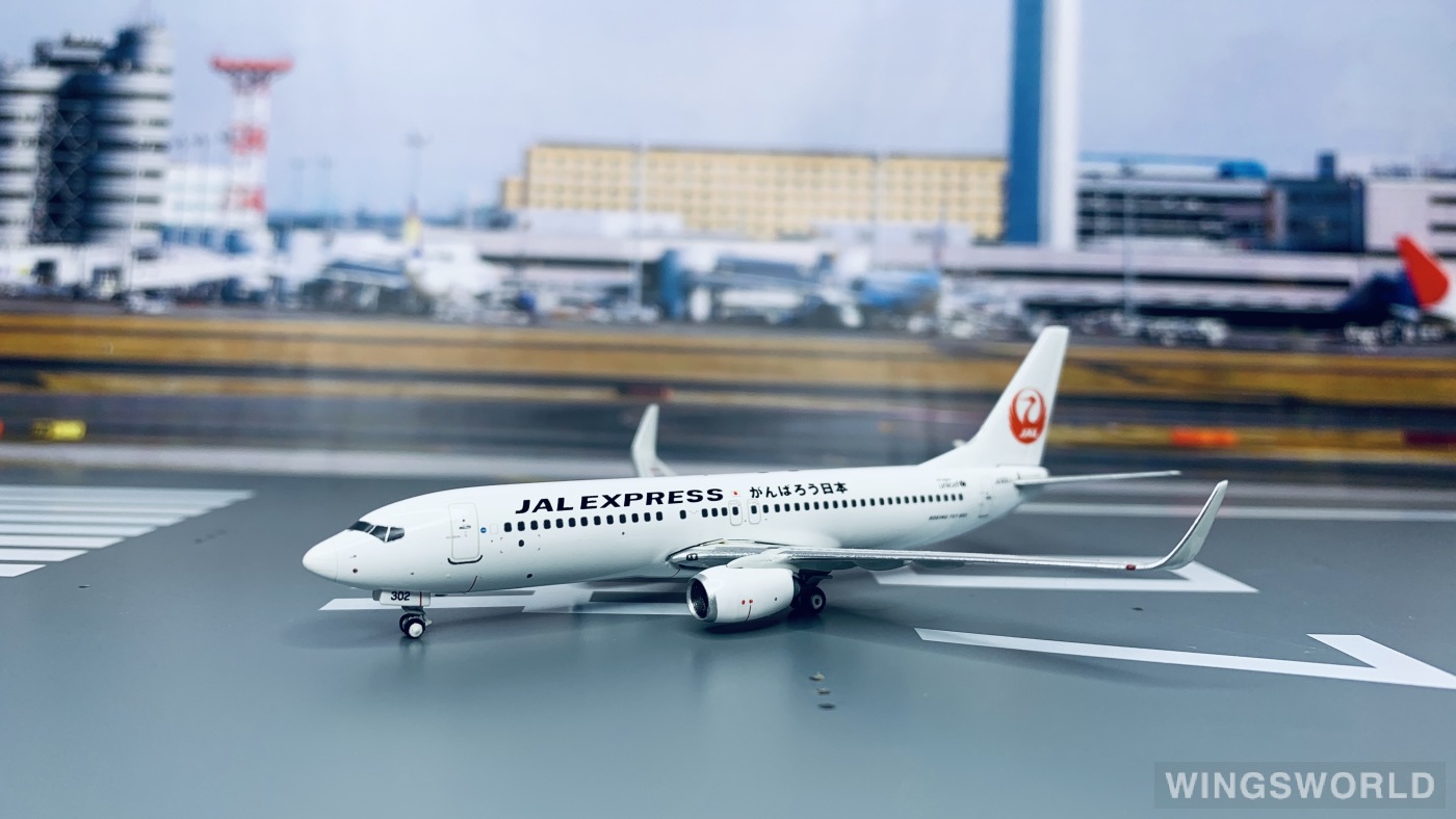 Phoenix 1:400 PH10610 Japan Airlines 日本航空 Boeing 737-800 JA302J