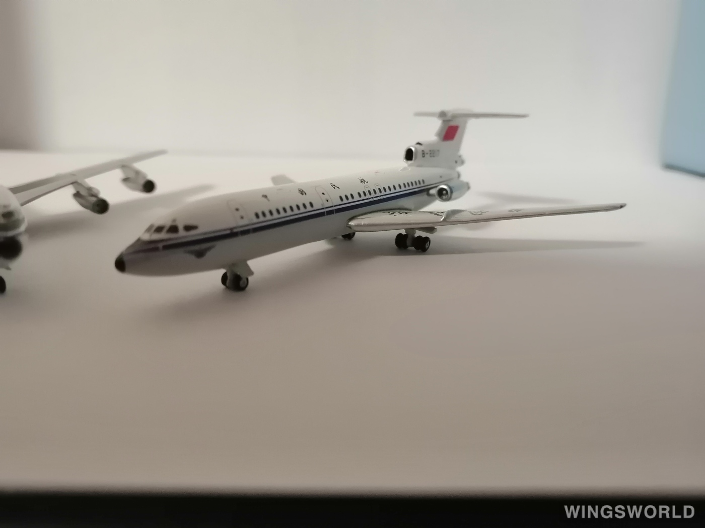 Geminijets 1:400 GJCCA775 CAAC 中国民航 Hawker Siddeley Trident B-2217
