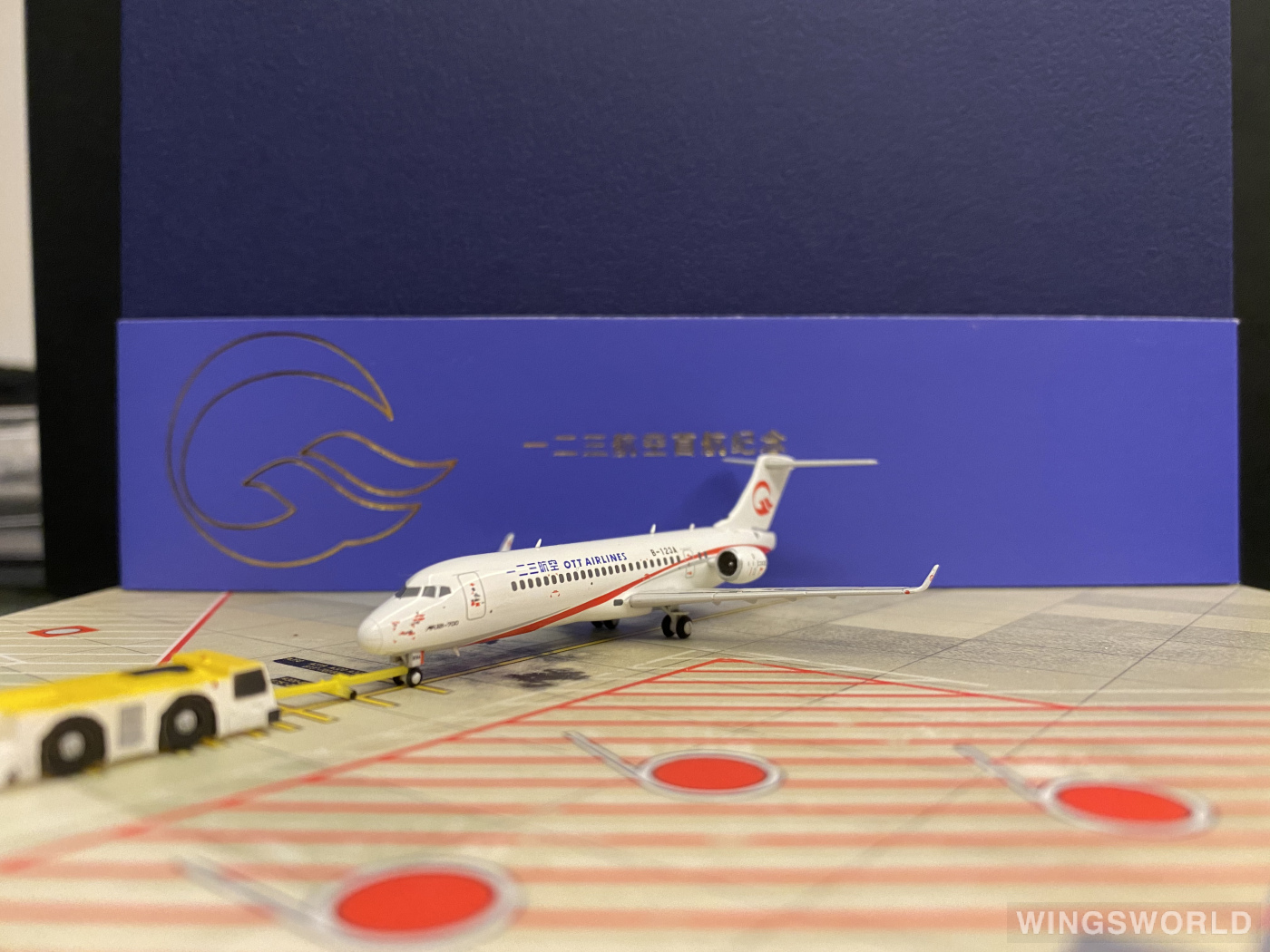NGmodels 1:400 NG21012 OTT Airlines 一二三航空 Comac ARJ21-700 B-123A
