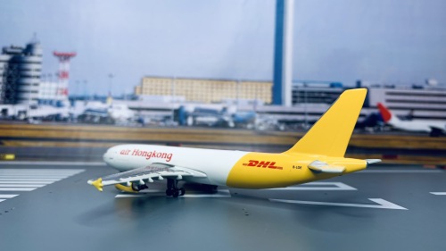 Air Hong Kong 香港华民航空 Airbus A300-600 B-LDE DHL 88013 BBOX 1:400