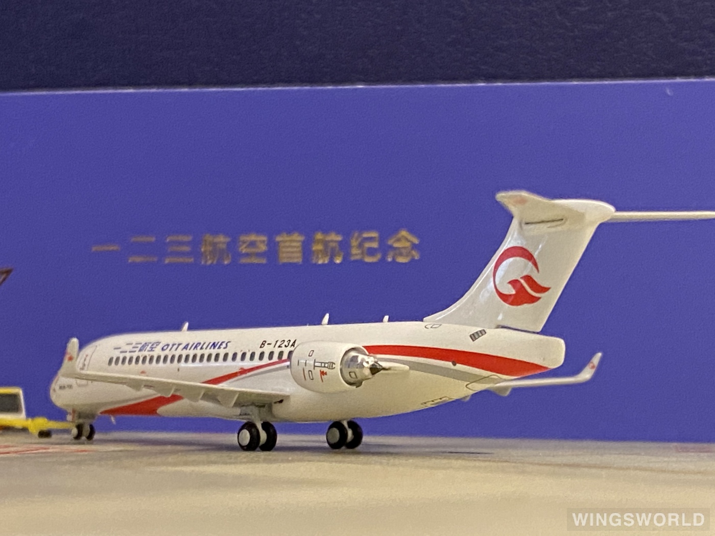 NGmodels 1:400 NG21012 OTT Airlines 一二三航空 Comac ARJ21-700 B-123A