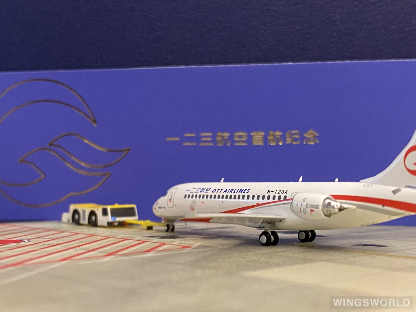 NGmodels 1:400 NG21012 OTT Airlines 一二三航空 Comac ARJ21-700 B-123A