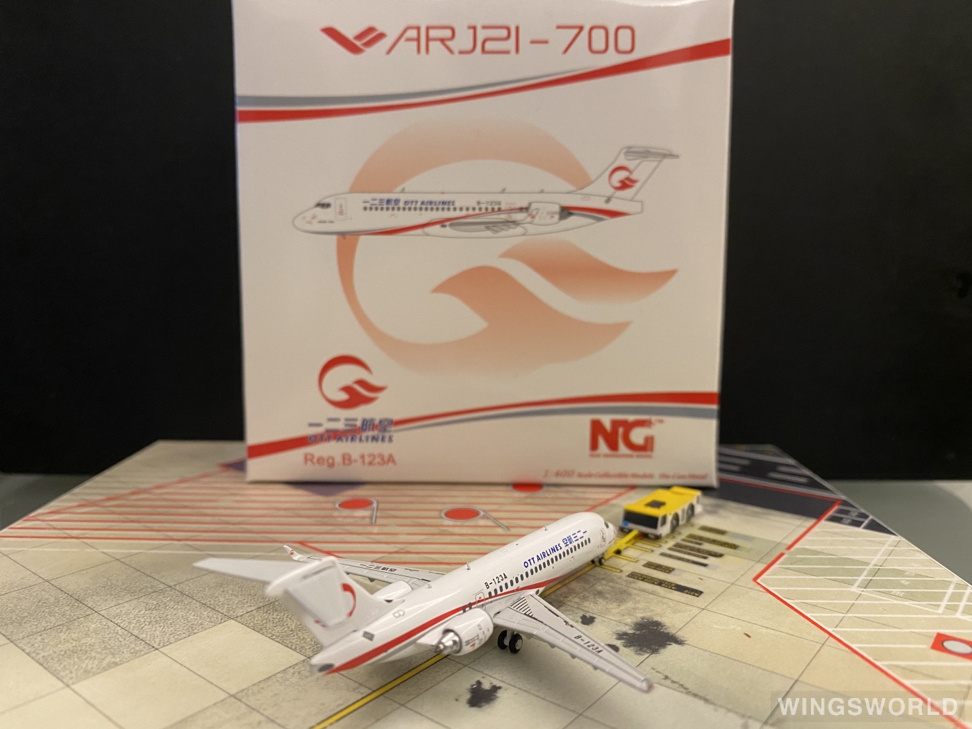 NGmodels 1:400 NG21012 OTT Airlines 一二三航空 Comac ARJ21-700 B-123A