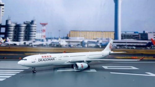 NG models 1:400 Airbus A330-300 Dragonair 港龙航空NG62020 B