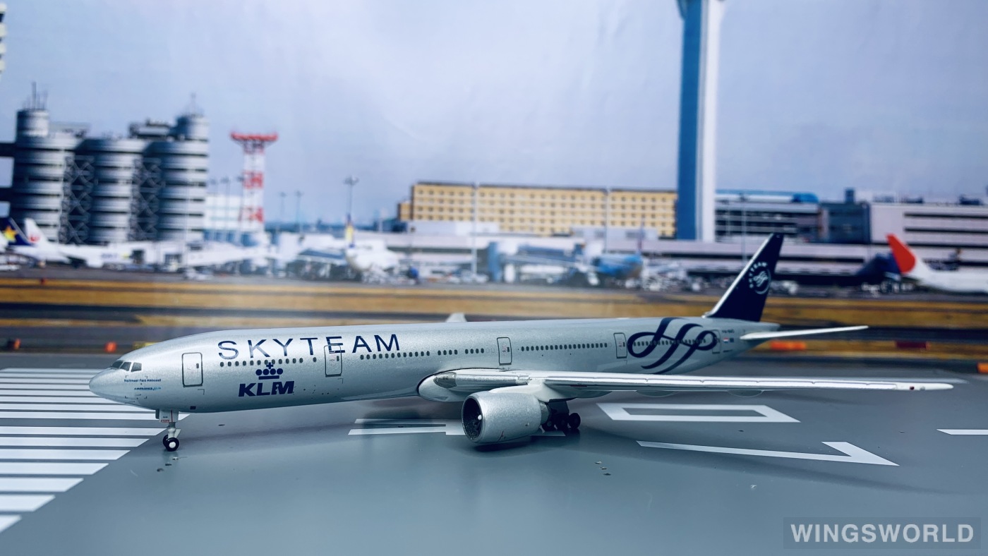 Geminijets 1:400 GJKLM985 KLM 荷兰皇家航空 Boeing 777-300ER PH-BVD
