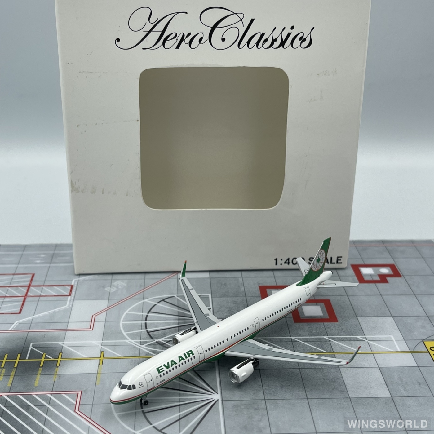 AeroClassics 1:400 AC4B16212 EVA Air 长荣航空 Airbus A321 B-16212