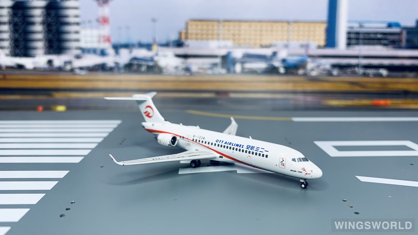 NGmodels 1:400 NG21012 OTT Airlines 一二三航空 Comac ARJ21-700 B-123A