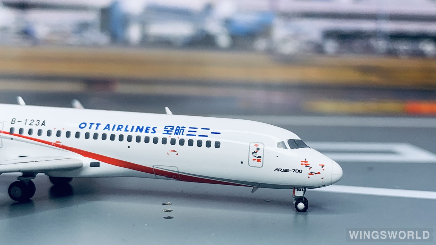 NGmodels 1:400 NG21012 OTT Airlines 一二三航空 Comac ARJ21-700 B-123A