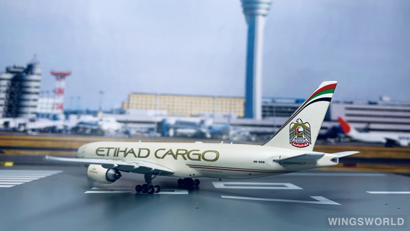 Phoenix 1:400 PH11176 Etihad Airways 阿提哈德航空 Boeing 777F A6-DDB