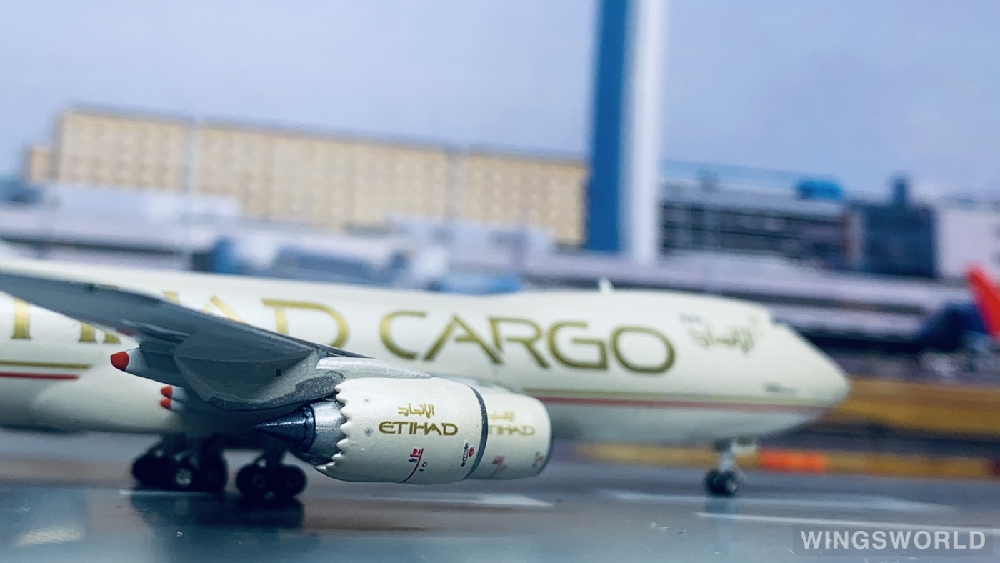Geminijets 1:400 GJETD1328 Etihad Airways 阿提哈德航空 Boeing 747-8F N855GT