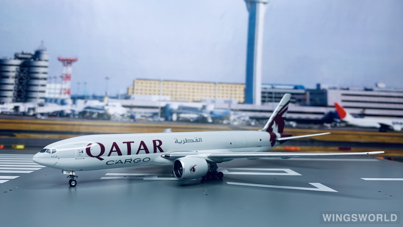 Phoenix 1:400 PH10440 Qatar 卡塔尔航空 Boeing 777F A7-BFA