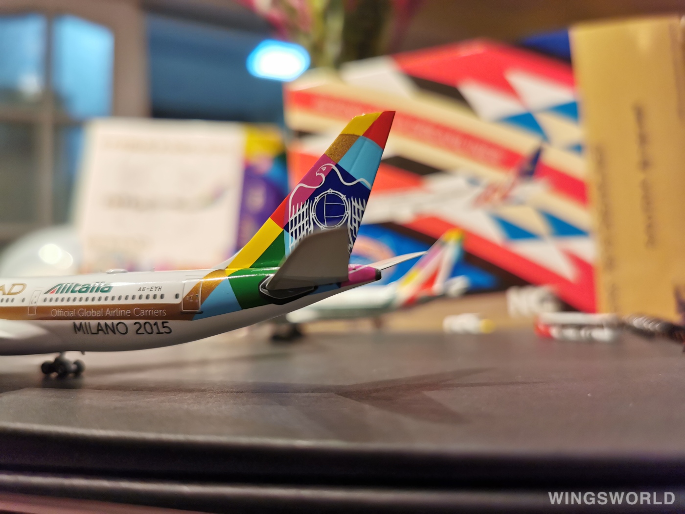 Phoenix 1:400 PH11036 Etihad Airways 阿提哈德航空 Airbus A330-200 A6-EYH
