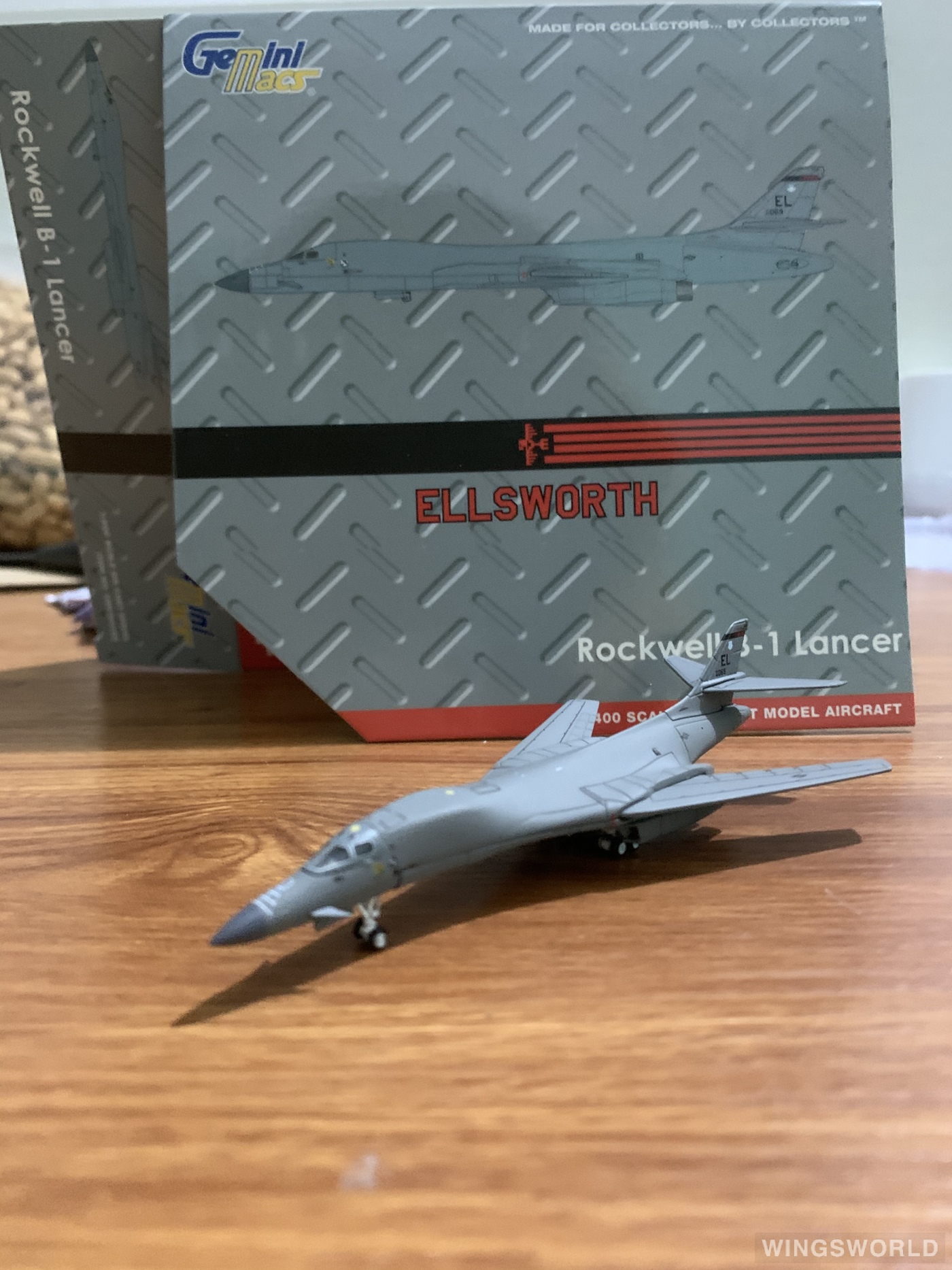 Geminijets 1:400 GMUSA096 USAF 美国空军 Rockwell B-1 85-0069