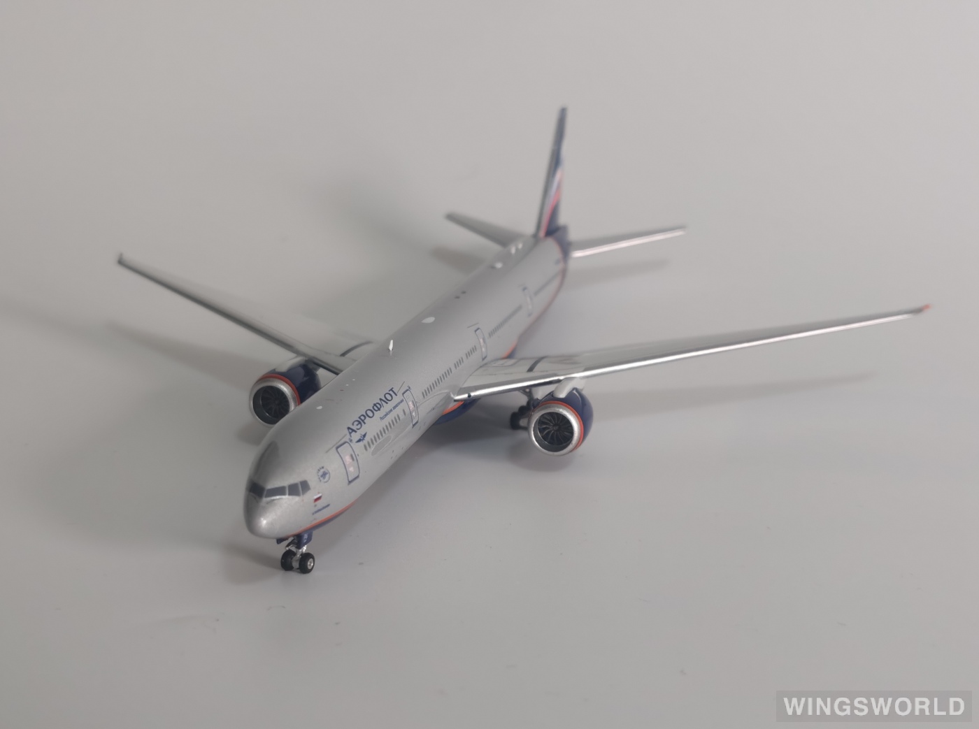 Phoenix 1:400 PH11491 Aeroflot 俄罗斯航空 Boeing 777-300ER VP-BPG