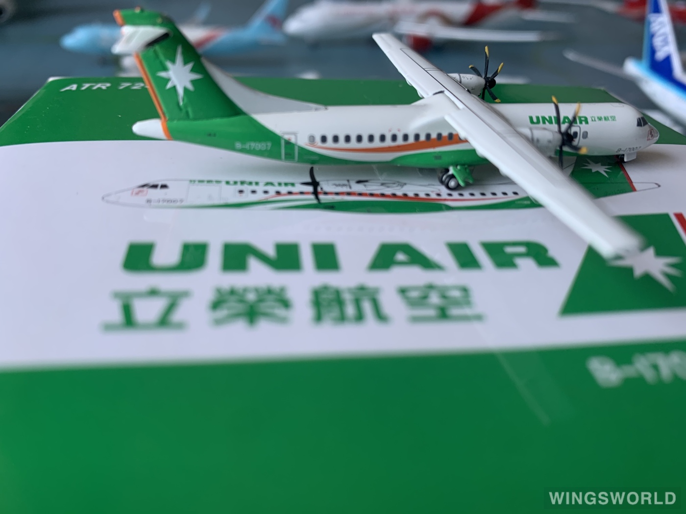 JC Wings 1:400 ATR 72 UNI Air 立荣航空XX4379 B-17007 的点评- 飞机