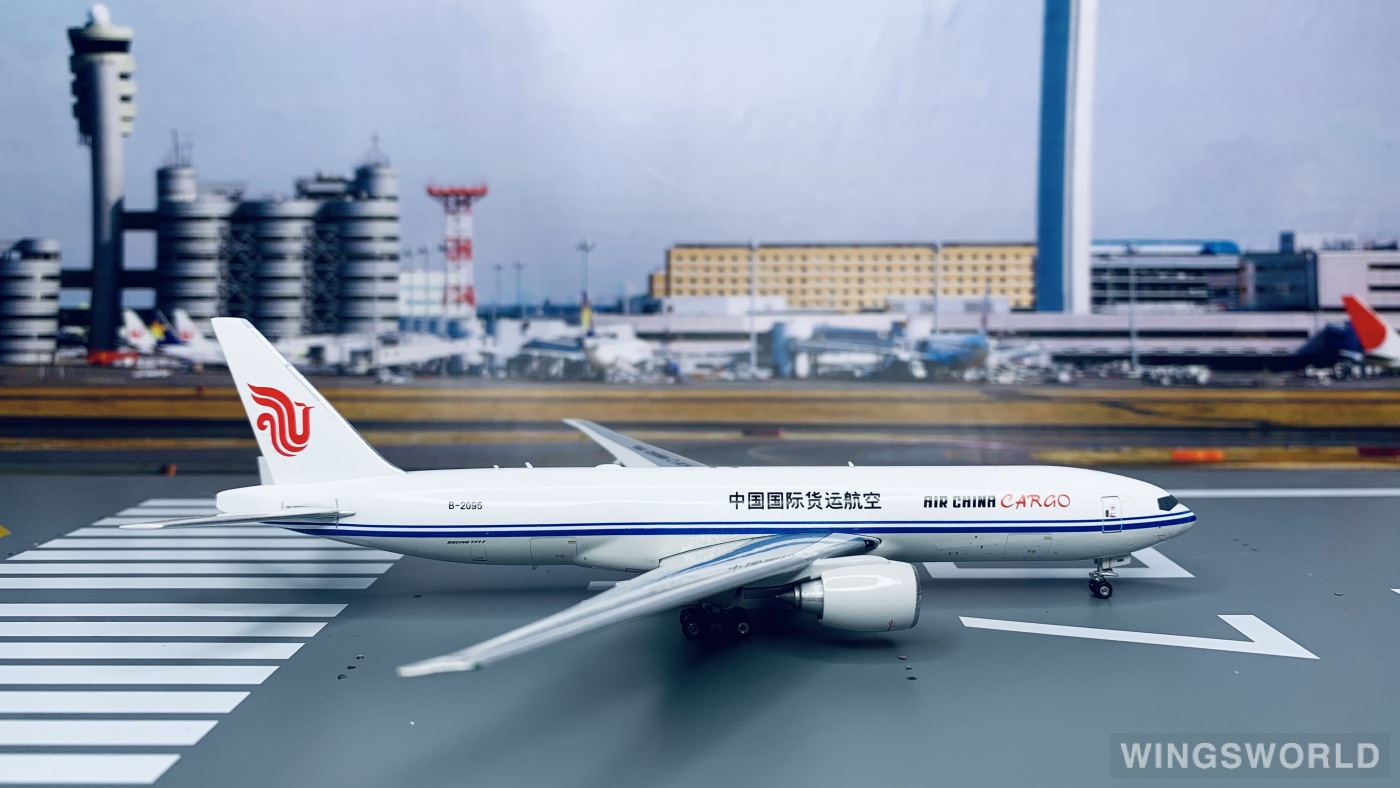 Phoenix 1:400 PH10879 Air China Cargo 中国国际货运航空 Boeing 777F B-2095