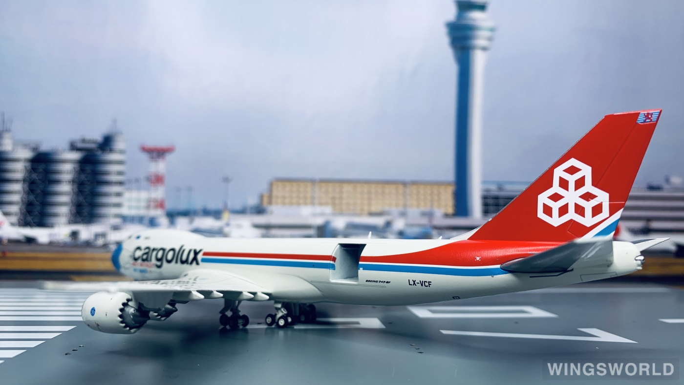 Geminijets 1:400 GJCLX1954 Cargolux 卢森堡货运航空 Boeing 747-8F LX-VCF