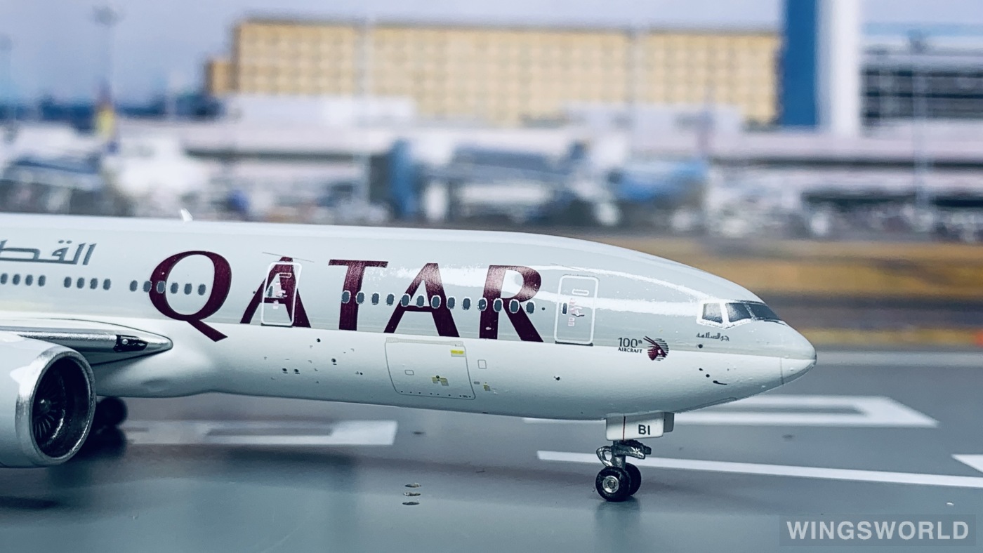 Phoenix 1:400 PH10963 Qatar 卡塔尔航空 Boeing 777-200LR A7-BBI